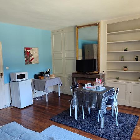 Chambres D'Hotes Chez Sylvie Donnemain-Saint-Mames Luaran gambar