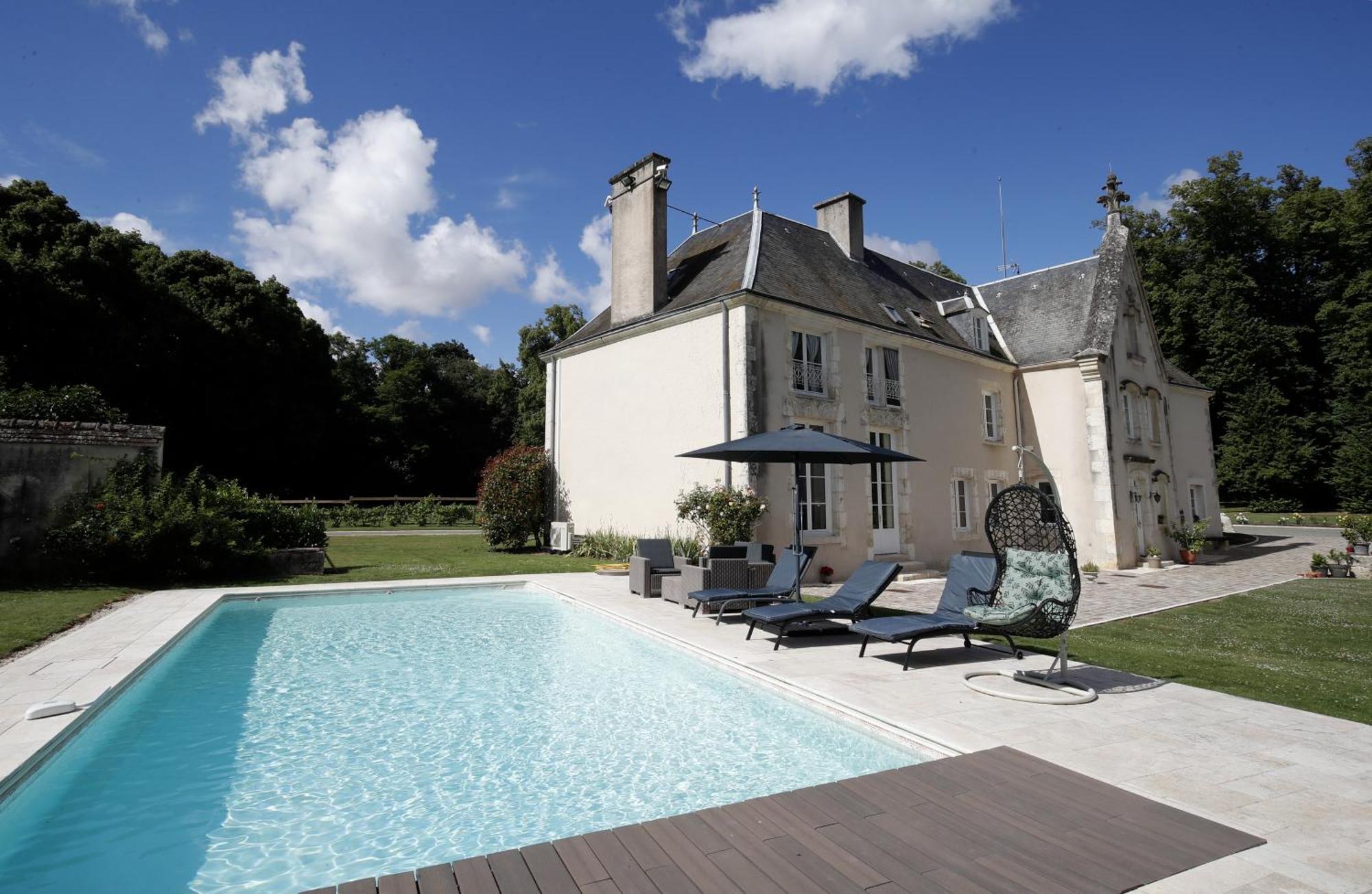 Chambres D'Hotes Chez Sylvie Donnemain-Saint-Mames Luaran gambar